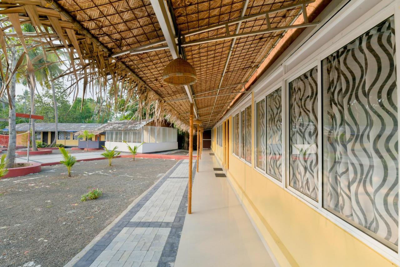 Oyo 5237 Island Lake Resort Alappuzha Zewnętrze zdjęcie